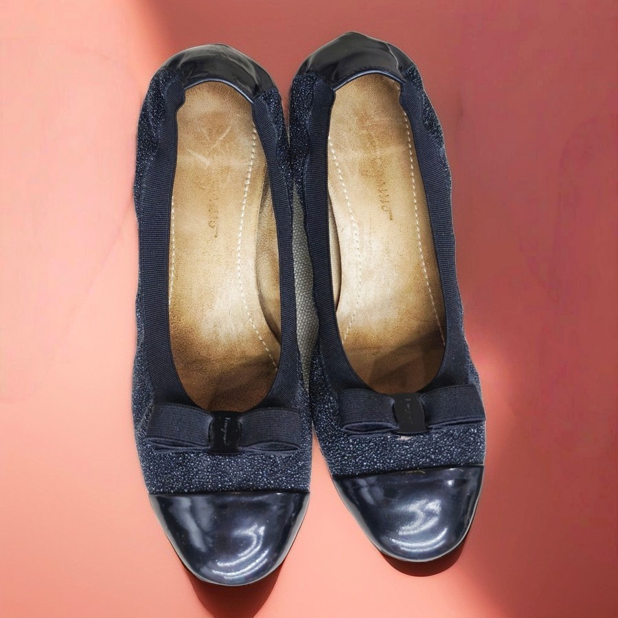 S Ferragamo Flat Size 7 Black Patent Leather Shoes #RTCE-5