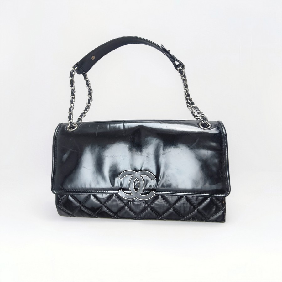 Chanel Flap Bag Black Patent Leather with Silver Hardware #RTYK-1