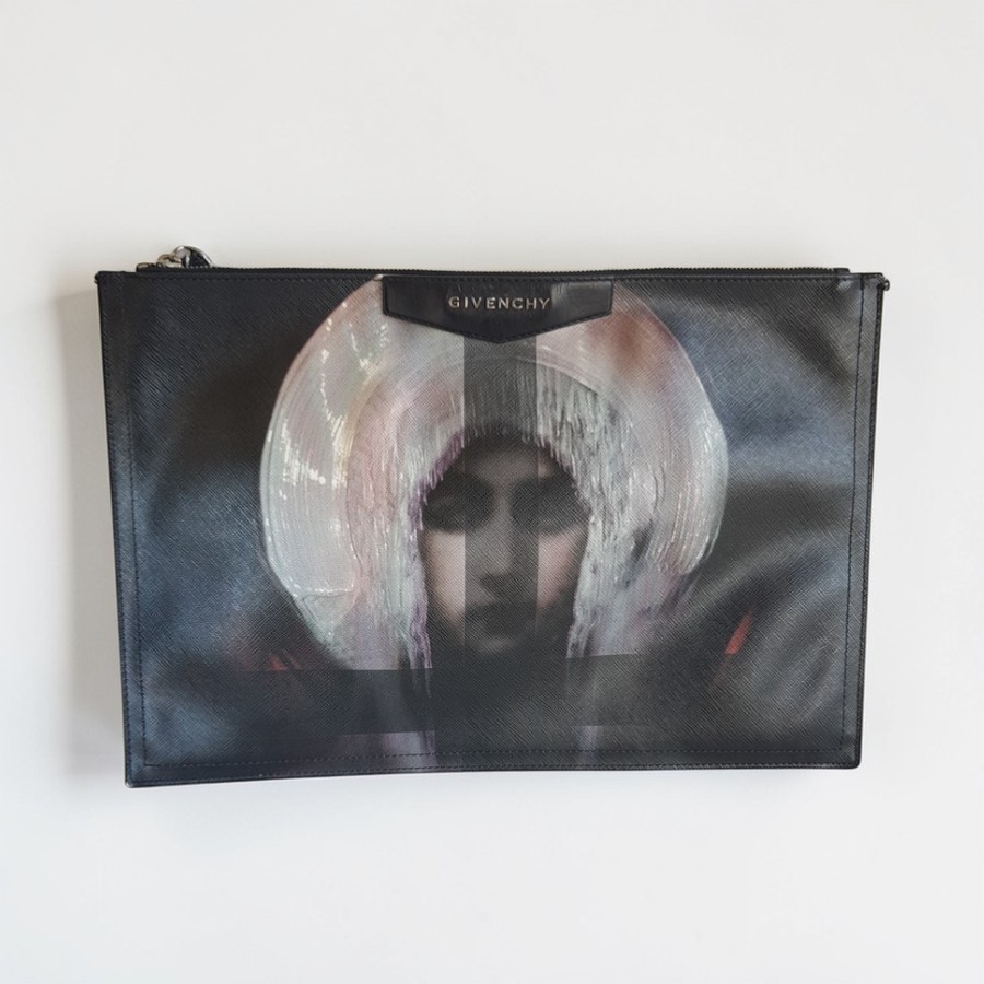 Givenchy Antigona Madonna Clutch Black Coated Canvas with Silver Hardware #RYCU-2