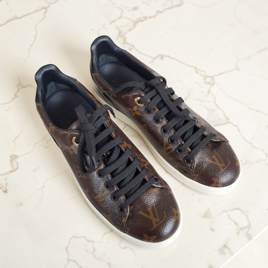 LV Frontrow Size 36 Sneaker Brown Monogram Coated Canvas with Gold Hardware #RKUT-8