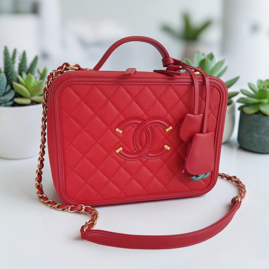 Chanel CC Filigree Vanity Bag Red Grained Calfskin with Gold Hardware #RTSK-1