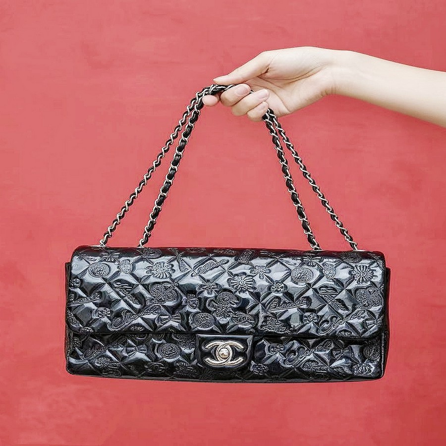 Chanel Flap Black Patent Leather with Silver Hardware #ROCS-1