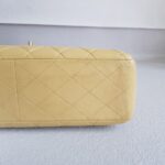 Chanel Vintage Jumbo Flap Bag Beige Lambskin with Gold Hardware #ROEE-1 - Image 19