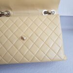 Chanel Vintage Jumbo Flap Bag Beige Lambskin with Gold Hardware #ROEE-1 - Image 24