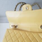 Chanel Vintage Jumbo Flap Bag Beige Lambskin with Gold Hardware #ROEE-1 - Image 21