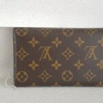 LV Vintage Sarah Wallet Brown Monogram Coated Canvas with Leather and Gold Hardware #ROYY-3 - Image 5