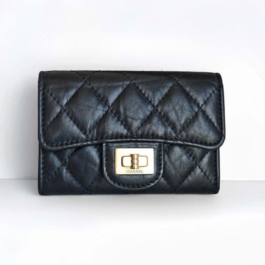 Chanel 2.55 Card Holder Black Aged Calfskin with Gold Hardware #RRUU-4