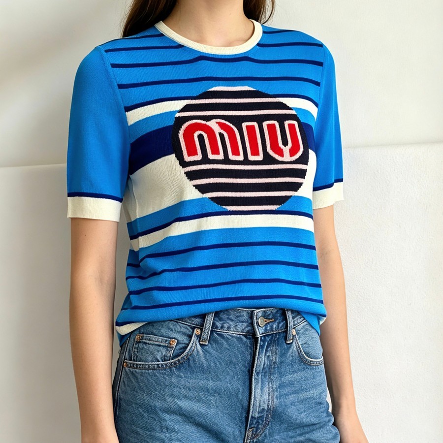 Miu Miu Virgin Wool Top Size 40 #RREL-2