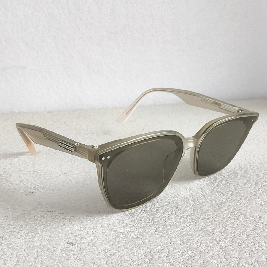 Gentle Monster Sunglasses #GUUKY-2