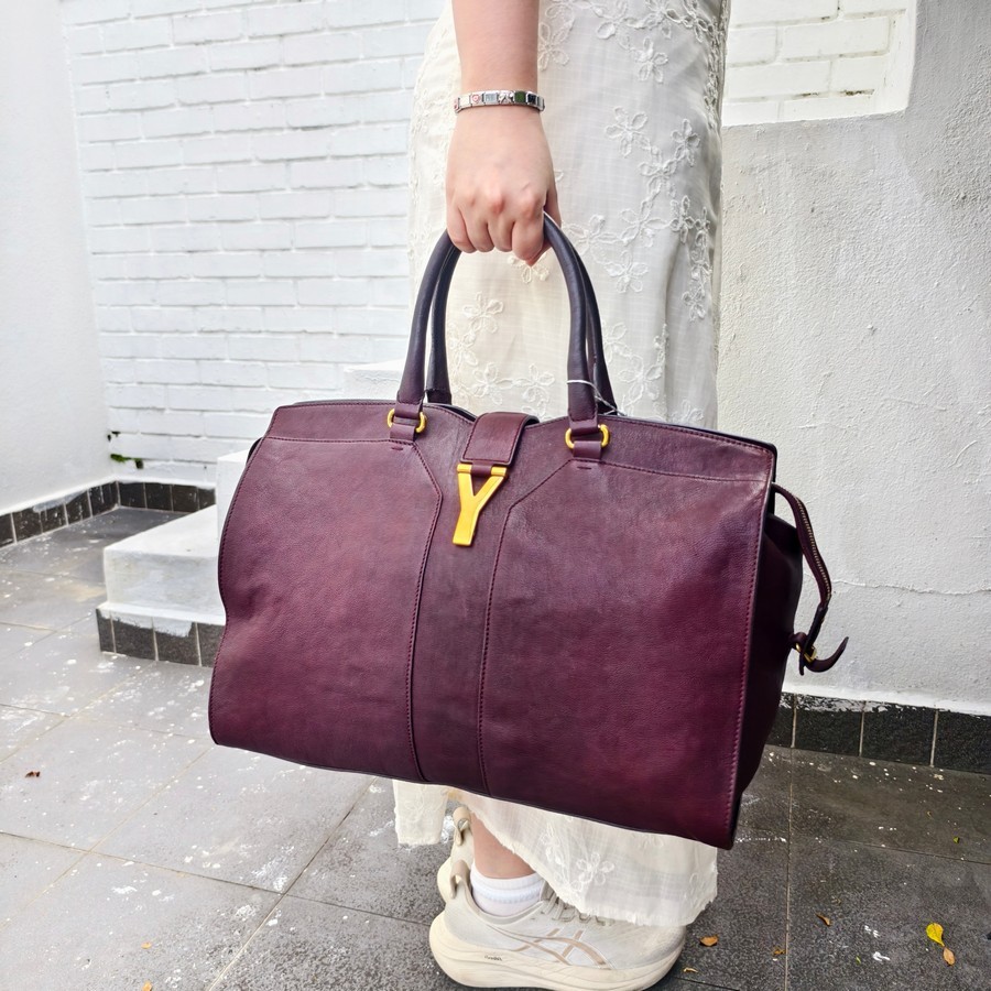 YSL Chyc Tote Burgundy Goatskin with Gold Hardware #GUUUR-1