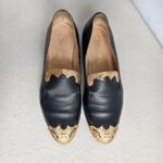 Chanel Paris-Dallas Loafers Black Leather with Gold Hardware Size 40C #GUUTR-1 - Image 2