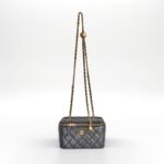 Chanel Vanity Case Pearl Crush Black Lambskin with Gold Hardware #GUUYR-3
