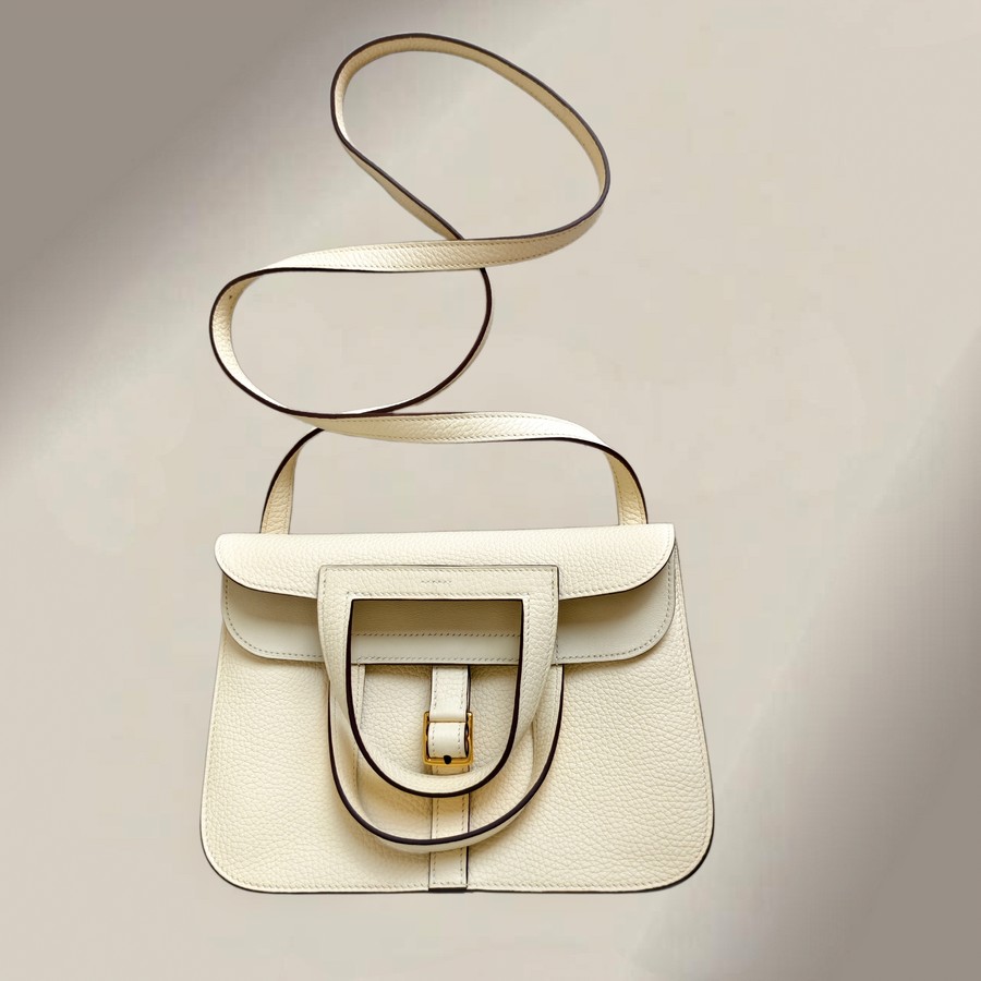 Hermes Hazlan 25 Nata Clemence Leather with Gold Plated Hardware #GUURT-1
