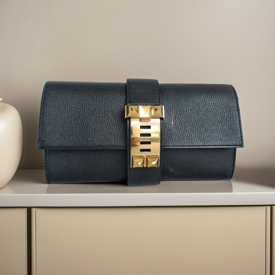 Hermes Pochette Medor 23 Black Mysore Leather with Gold Plated Hardware #GUURT-3