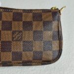 LV Mini Pochette Accessoires Brown Damier Coated Canvas with Leather and Gold Hardware #GUUCU-8 - Image 6