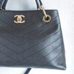 Chanel Chervon Chic Shopping Bag Black Leather with Gold Hardware #RRUS-2 - Image 4